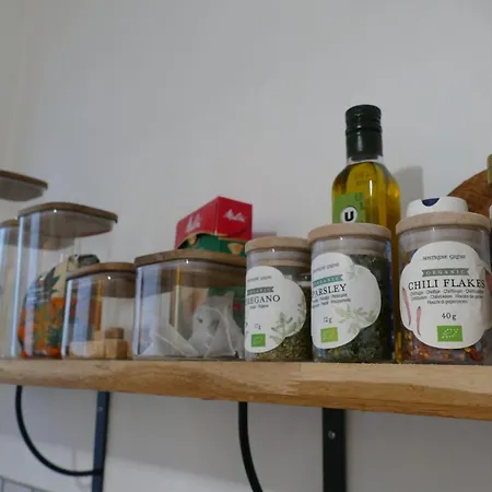 Confort En Couleurs * Ruan